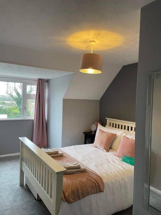 Faldouet 3 Bed Flat In Rock Saint Minver Bagian luar foto
